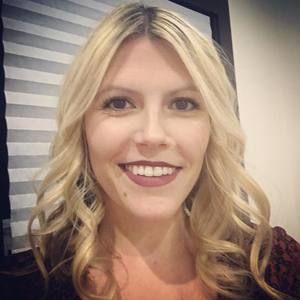 Meet your Posher, Cara